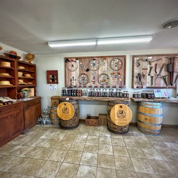 Wood Hat Spirits - Main tasting room - Distilleries Near Me - New Florence, Missouri