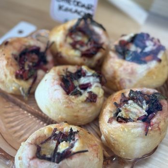 Bread Club Taos - Spring Veggie Roll - Breakfast & Brunch Near Me - Taos, New Mexico