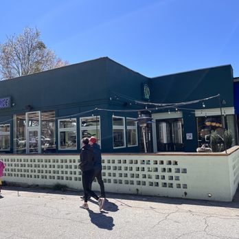 INNER VOICE BREWING - 64 Photos & 35 Reviews - 308 W Ponce De Leon Ave