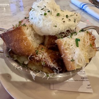 North Italia - White Truffle Garlic Bread - Italian Near Me - Katy, Texas