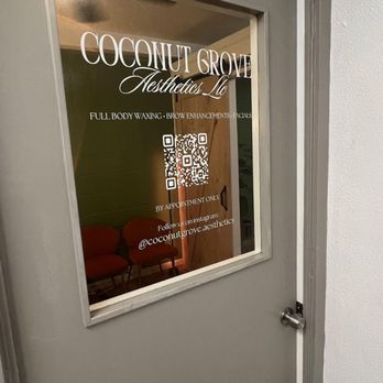 Coconut Grove Aesthetics - Front entrance to the salon - Waxing Near Me - Kailua, Hawaii Coconut Grove Aesthetics - Front entrance to the salon - Waxing Near Me - Kailua, Hawaii