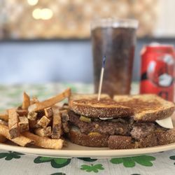 Toby's Place - I love a good Patty Melt!