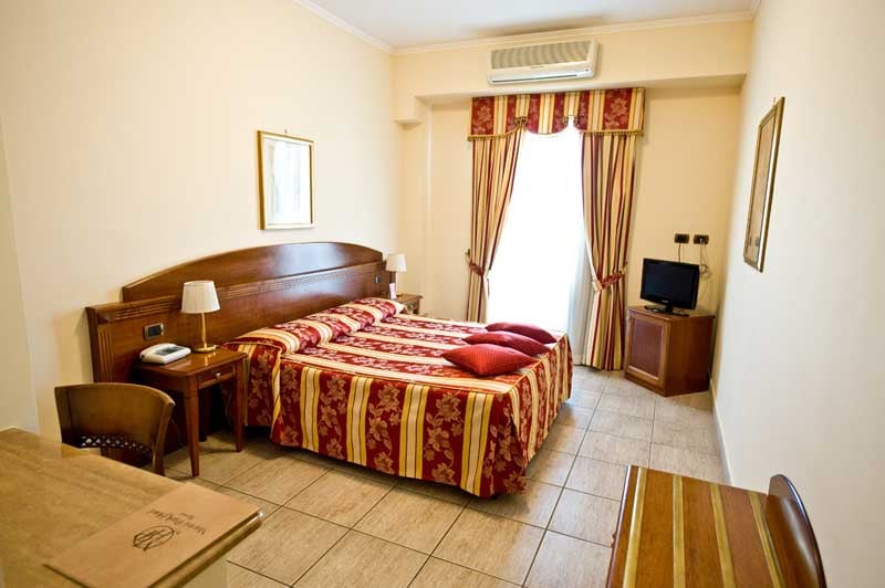 MARINI PARK HOTEL - Updated April 2024 - Via Castel Di Leva 258, Roma ...