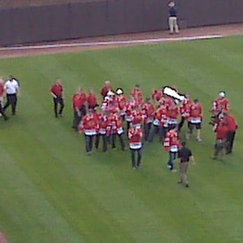 Wrigley Field - 2010 Stanley Cup Champs!  Opening up the Cubs game. - Stadiums & Arenas Near Me - Chicago, Illinois