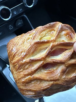 PABADE CAFE AND BAKERY by null