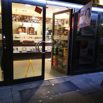 Salli's - Fast Food Near Me - Hamburg, HH