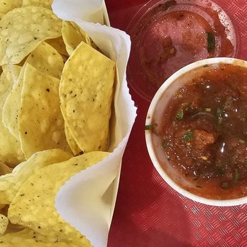 Oscar’s Taco Shops - Chips and salsa - Mexican Near Me - Hendersonville, Tennessee