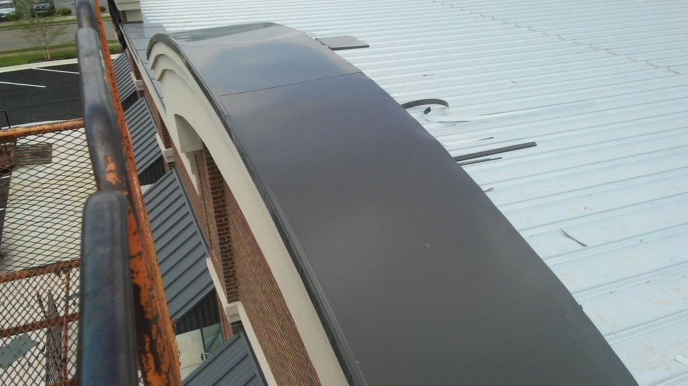 Slide of Williams Custom Construction