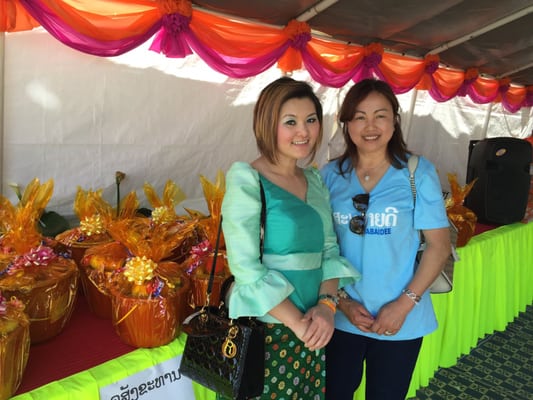 Lao Jaleune Supermarket by null