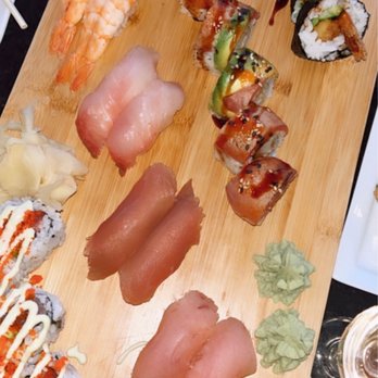 Screaming Tuna - Sushi For Two / Four / Six - Sushi Bars Near Me - Milwaukee, Wisconsin