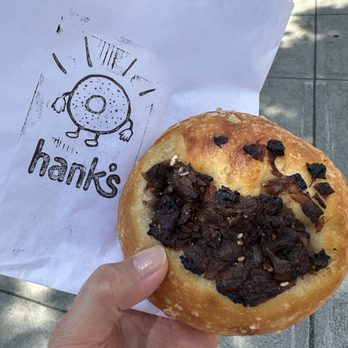 Hank's Bagels - Oniony bialy - Coffee & Tea Near Me - Burbank, California Hank's Bagels - Oniony bialy - Coffee & Tea Near Me - Burbank, California