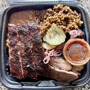 Cochon King BBQ - 3 Meat Platter - Ribs-Brisket-Burnt Ends w/Smoked Beans - Brisket Dirty Rice - American Near Me - New Orleans, Louisiana Cochon King BBQ - 3 Meat Platter - Ribs-Brisket-Burnt Ends w/Smoked Beans - Brisket Dirty Rice - American Near Me - New Orleans, Louisiana