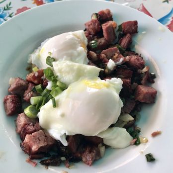 Tune-Up Cafe - Corned Beef Hash - New Mexican Cuisine Near Me - Santa Fe, New Mexico Tune-Up Cafe - Corned Beef Hash - New Mexican Cuisine Near Me - Santa Fe, New Mexico