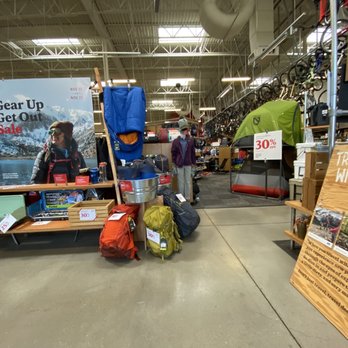 REI - Outdoor Gear Near Me - Jacksonville, Florida