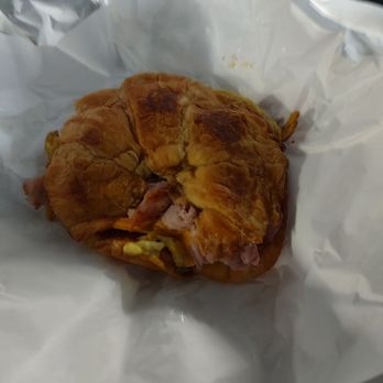 Ham 'n Scram - Special hand and cheese on a croissant - Breakfast & Brunch Near Me - Long Beach, California