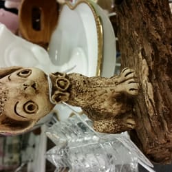 Vendor City Flea Market - ...interesting...piece of merchandise