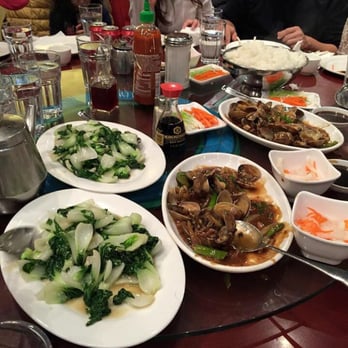 Sun Wah Bar-B-Que - Baby boy choy - Barbeque Near Me - Chicago, Illinois