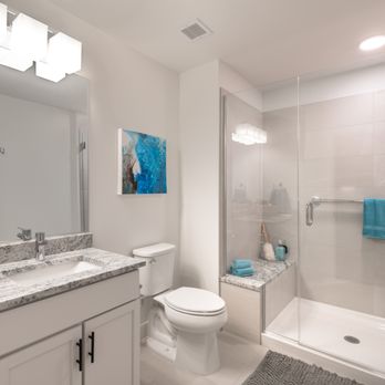 Avidor Evanston - Apartments Near Me - Evanston, Illinois