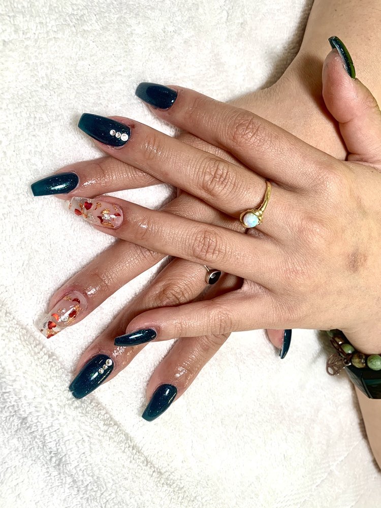 NAIL SALON HQ Updated October 2024 52 Photos & 27 Reviews 1925 E