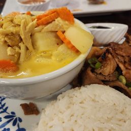Yellow Curry Yellow Curry