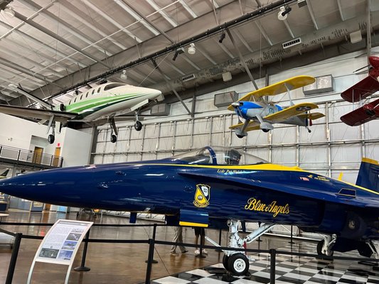 Frontiers of Flight Museum by null