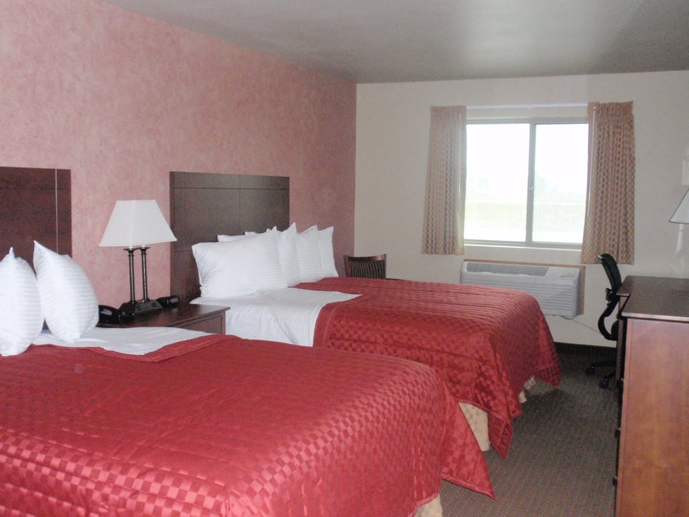 HARVEST INN ELLENDALE Updated August 2024 605 1st Ave S, Ellendale, North Dakota Hotels