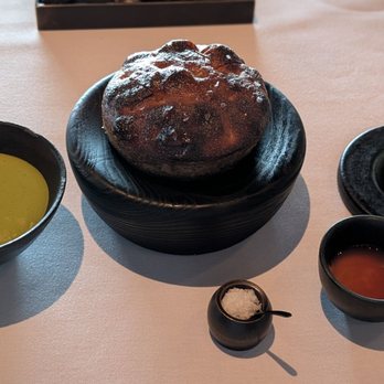 Canlis - Bread - New American Near Me - Seattle, Washington Canlis - Bread - New American Near Me - Seattle, Washington