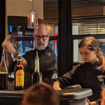 Elite Event @ Bonefish Grill - McCandless - Mixing Espresso Martinis - Yelp Events Near Me - Pittsburgh, Pennsylvania