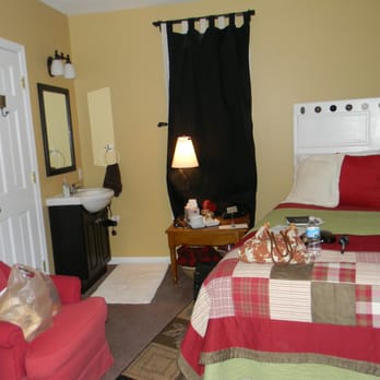 The College Inn - Bedroom 4 where we stayed the 1st and 2nd time in 2011 and 2012. - Bed & Breakfast Near Me - Marion, Indiana The College Inn - Bedroom 4 where we stayed the 1st and 2nd time in 2011 and 2012. - Bed & Breakfast Near Me - Marion, Indiana