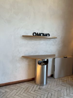 OMOMO TEA SHOPPE by null