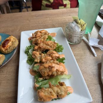 The Grey Goose - Buttermilk Fried Oysters - American Near Me - Hampton, Virginia The Grey Goose - Buttermilk Fried Oysters - American Near Me - Hampton, Virginia