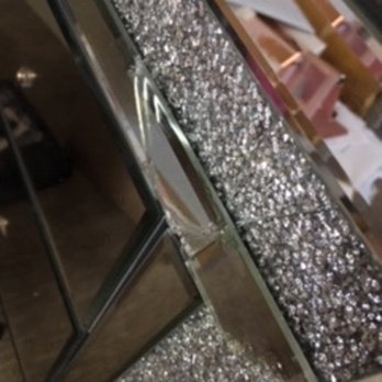 Impressions Vanity - Cosmetics & Beauty Supply Near Me - Chino, California