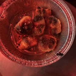 Breckenridge Ale House & Pizza - Burnt garlic knots