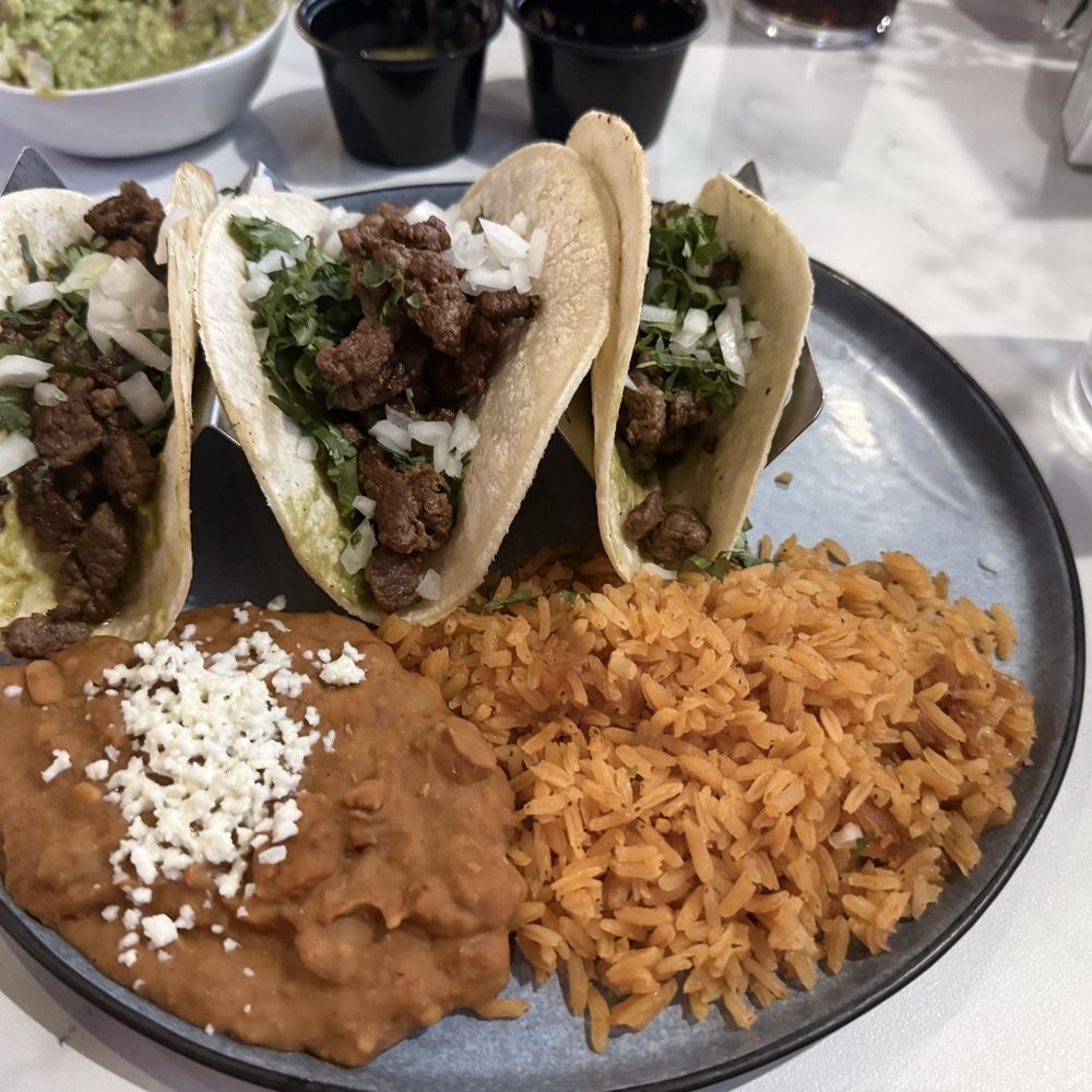 Azulejo - Carne Asada tacos - Mexican Near Me - Goodyear, Arizona