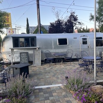Eastside Guesthouse & Bivy - Guest Houses Near Me - Bishop, California Eastside Guesthouse & Bivy - Guest Houses Near Me - Bishop, California