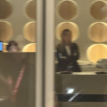 Le Méridian - These two ladies were rude. - Hotels Near Me - Fort Worth, Texas