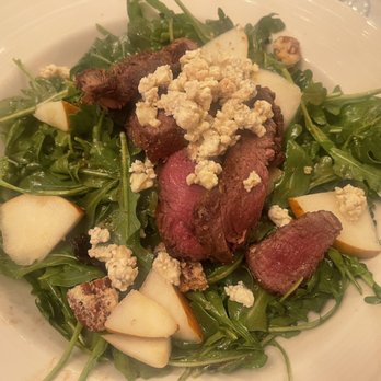 Circles Bistro - Arugula steak salad - New American Near Me - Tampa, Florida