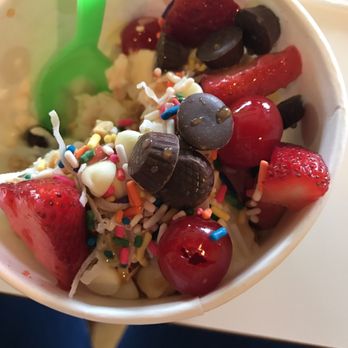 CoolBerry Frozen Yogurt - Plain Yogurt with all the fixings you can imagine... - Ice Cream & Frozen Yogurt Near Me - Arlington, Texas CoolBerry Frozen Yogurt - Plain Yogurt with all the fixings you can imagine... - Ice Cream & Frozen Yogurt Near Me - Arlington, Texas