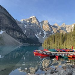 Moraine Lake - Moraine Lake - rent canoe 1 hr $170 CAD
