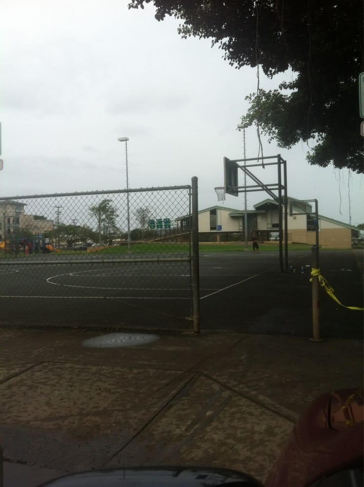 KAMEHAMEHA COMMUNITY PARK Updated September 2024 1400 Kalihi St