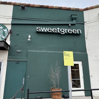 sweetgreen - Healthy Salads, Wraps, and Bowls - Back entrance - Salad Near Me - Dallas, Texas sweetgreen - Healthy Salads, Wraps, and Bowls - Back entrance - Salad Near Me - Dallas, Texas