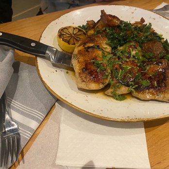 Kitchen Social - Grilled Chicken topped w/ kale & small potatoes~5 Star! - Cocktail Bars Near Me - Columbus, Ohio Kitchen Social - Grilled Chicken topped w/ kale & small potatoes~5 Star! - Cocktail Bars Near Me - Columbus, Ohio