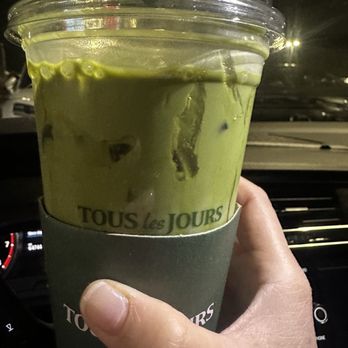 Tous Les Jours - Iced Honey lavender Matcha Latte - Coffee & Tea Near Me - Westminster, California Tous Les Jours - Iced Honey lavender Matcha Latte - Coffee & Tea Near Me - Westminster, California