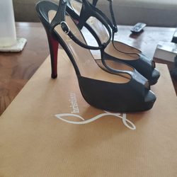 Oakbrook Shoe Repair