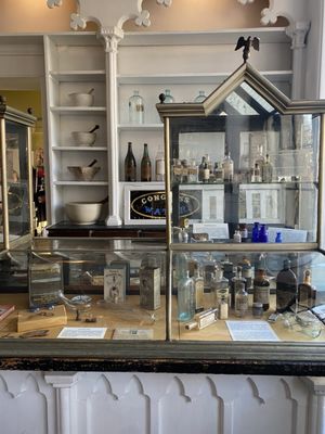 Stabler-Leadbeater Apothecary Museum by null