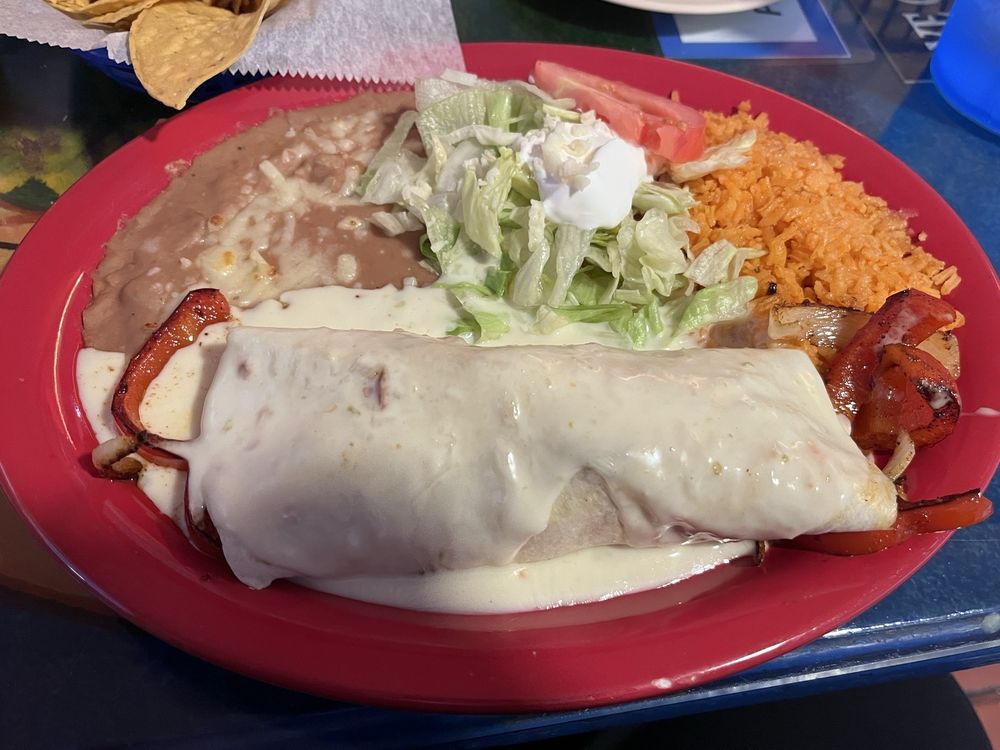 Food from Los Primos