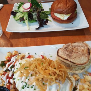 Dime Store - Tomato Avocado Breakfast Sandwich - Fried Egg on Brioche Bun - Breakfast & Brunch Near Me - Detroit, Michigan