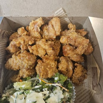 E Chicken Ward - K pop  original - Chicken Shop Near Me - Honolulu, Hawaii
