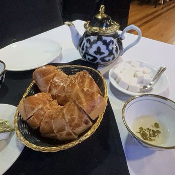 Old Bukhara - Tea and bread - Halal Near Me - River Edge, New Jersey