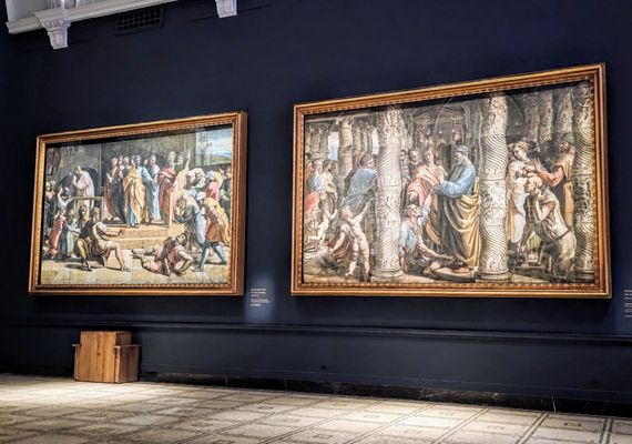 Victoria and Albert Museum by null